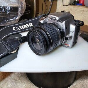 Vintage canon ds126071 EOS digital camera kit